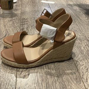Tan wedges